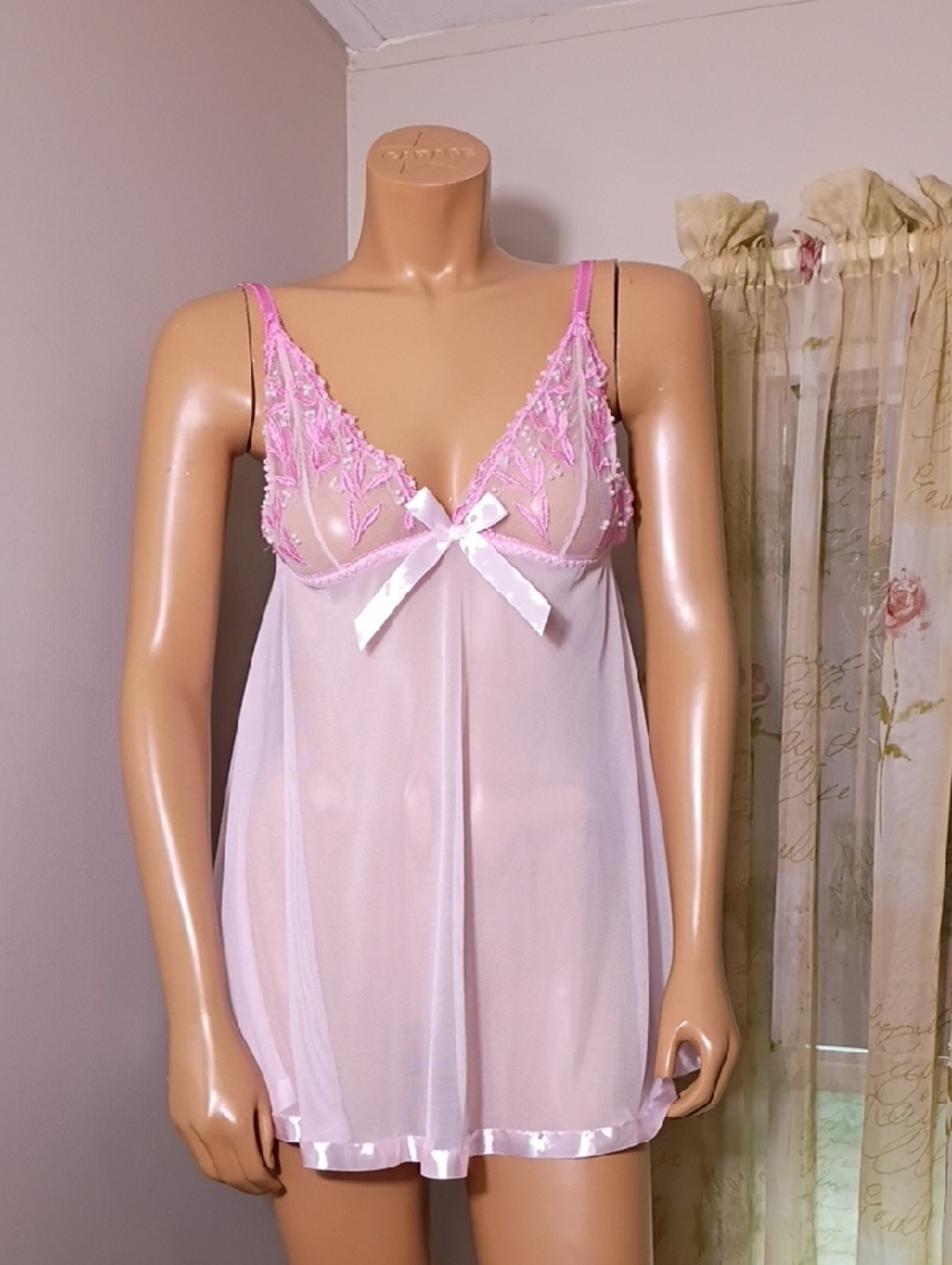 Sheer Pink‎ Lace Babydoll Chemise with Satin Bow